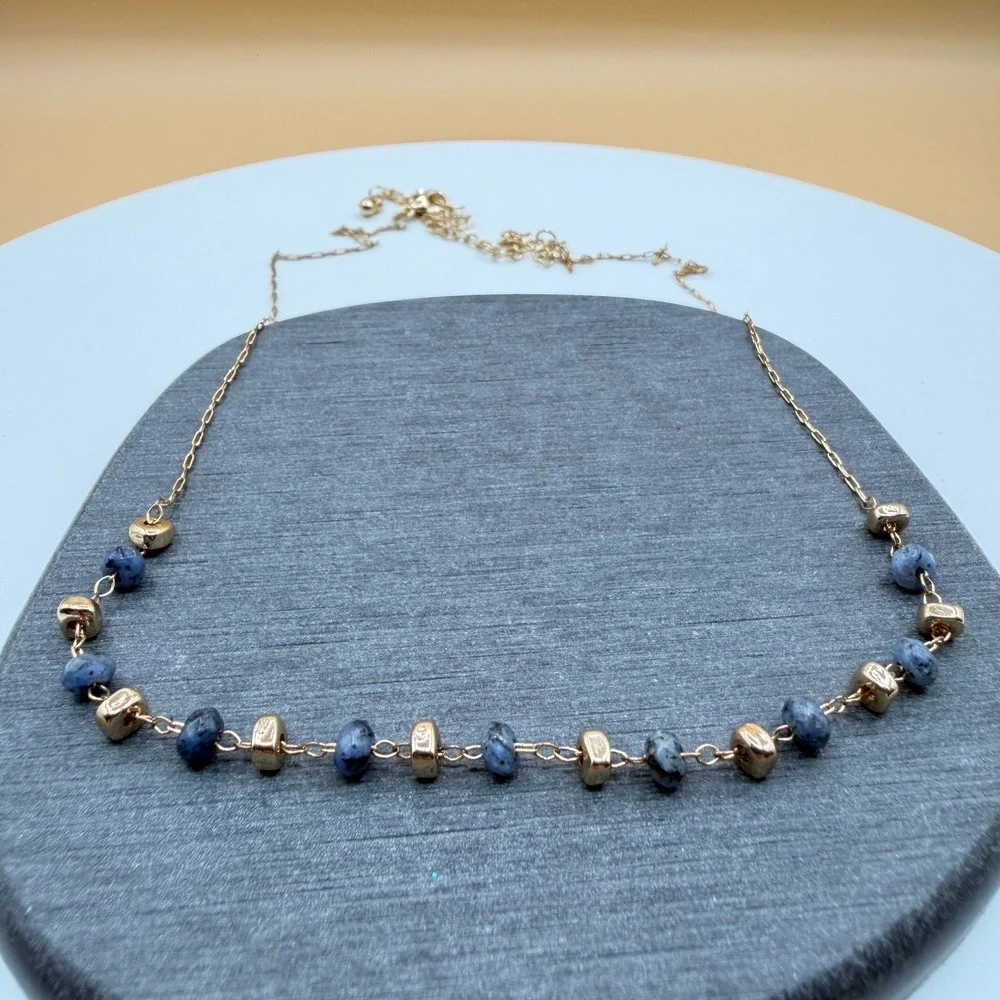 N/A delicate gold